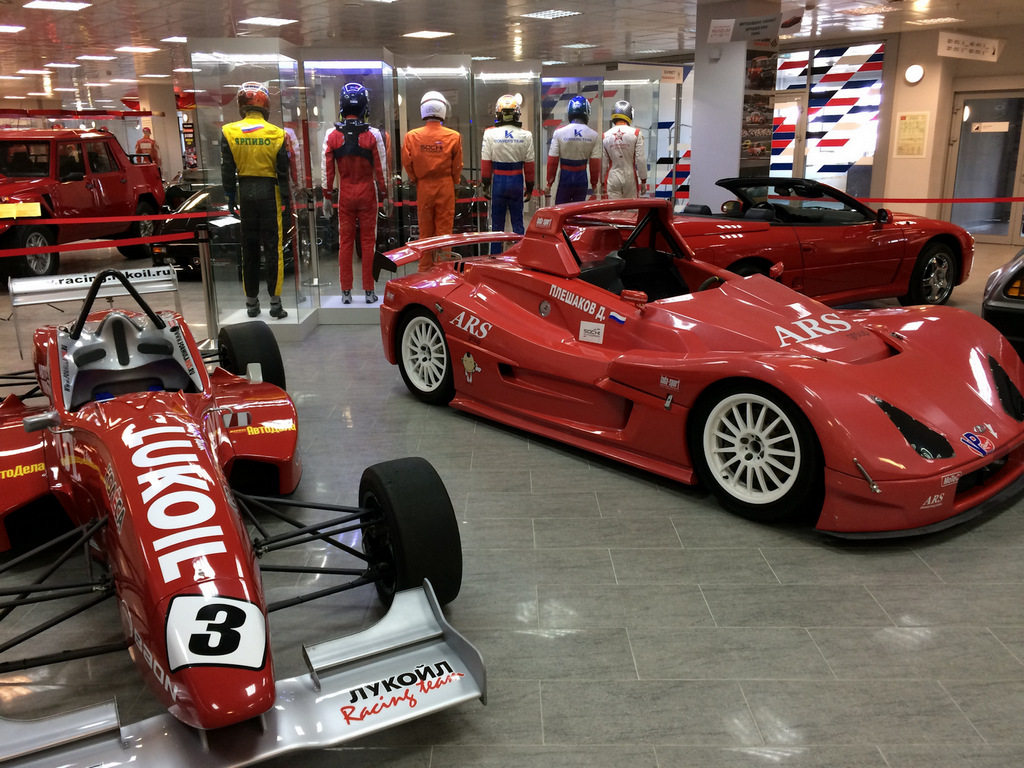Музей спортивных автомобилей в Олимпийском парке Сочи